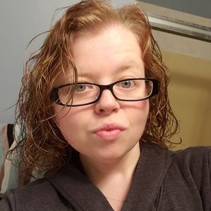 Meet your Posher, Candice